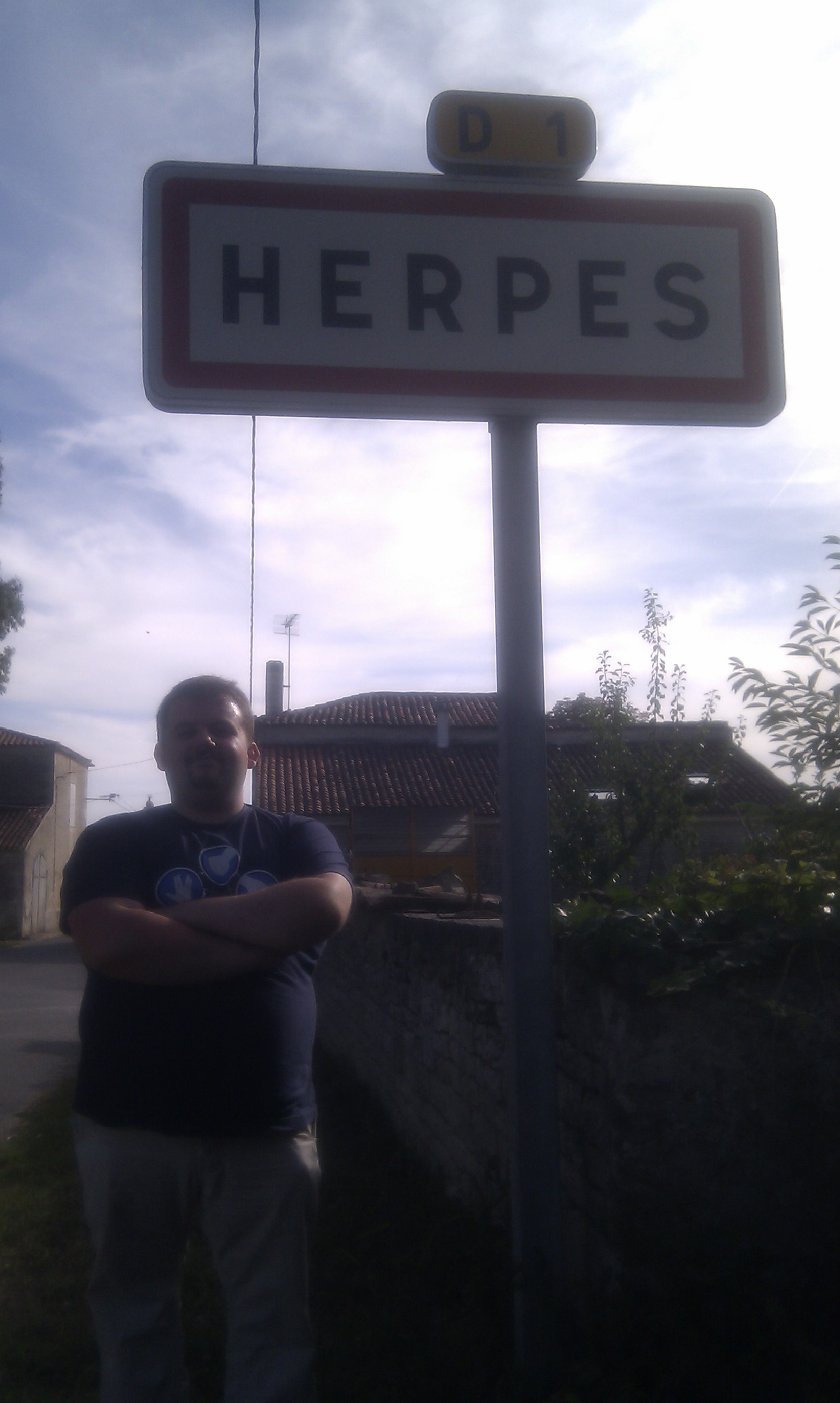 [Image: 21012809022623223817232247.jpg]